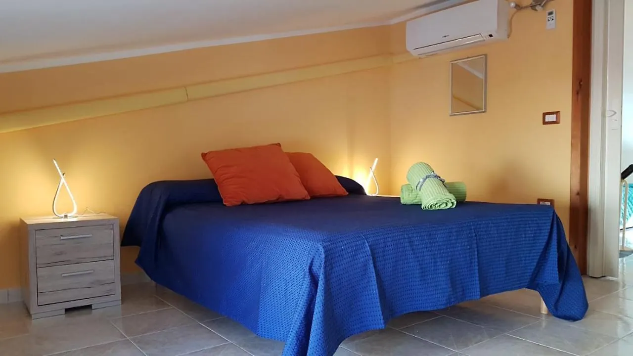 Apartment The Yellow House Iun P3446 Torre Grande